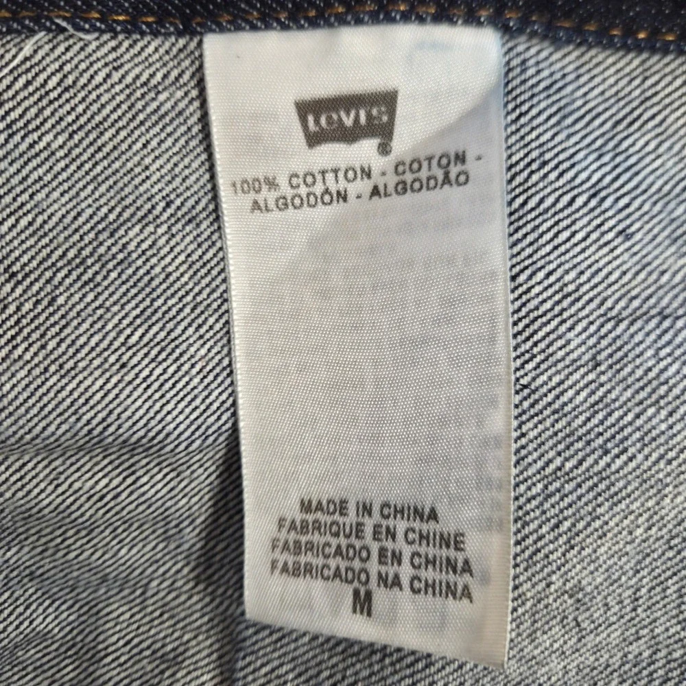 Levi's Trucker Jacket Mens M Blue Excellent 70589 Dark Wash Denim Button Up